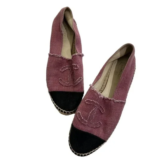 CHANEL Linen CC Espadrilles in Pink - Picture 1 of 7